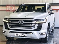 تويوتا لاندكروزر